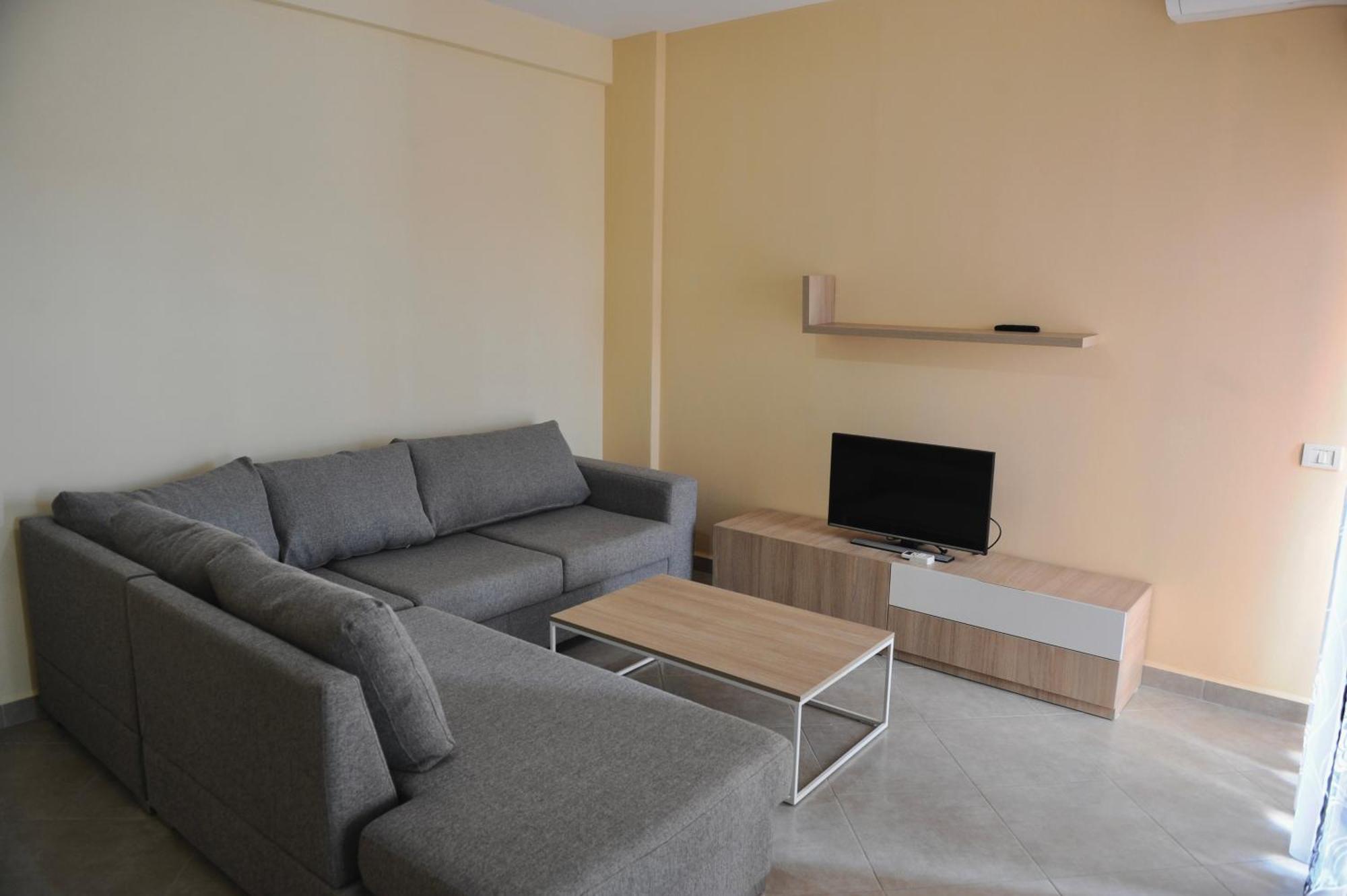 Hotel Fish Land Plazhi San Pietro Ngoại thất bức ảnh
