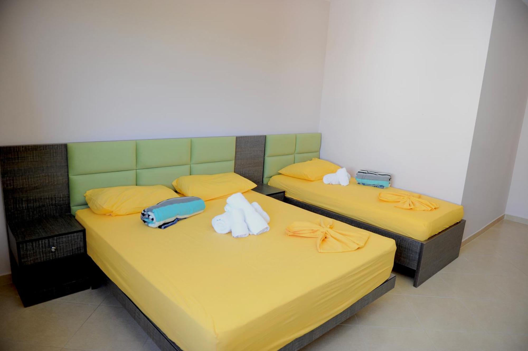 Hotel Fish Land Plazhi San Pietro Ngoại thất bức ảnh