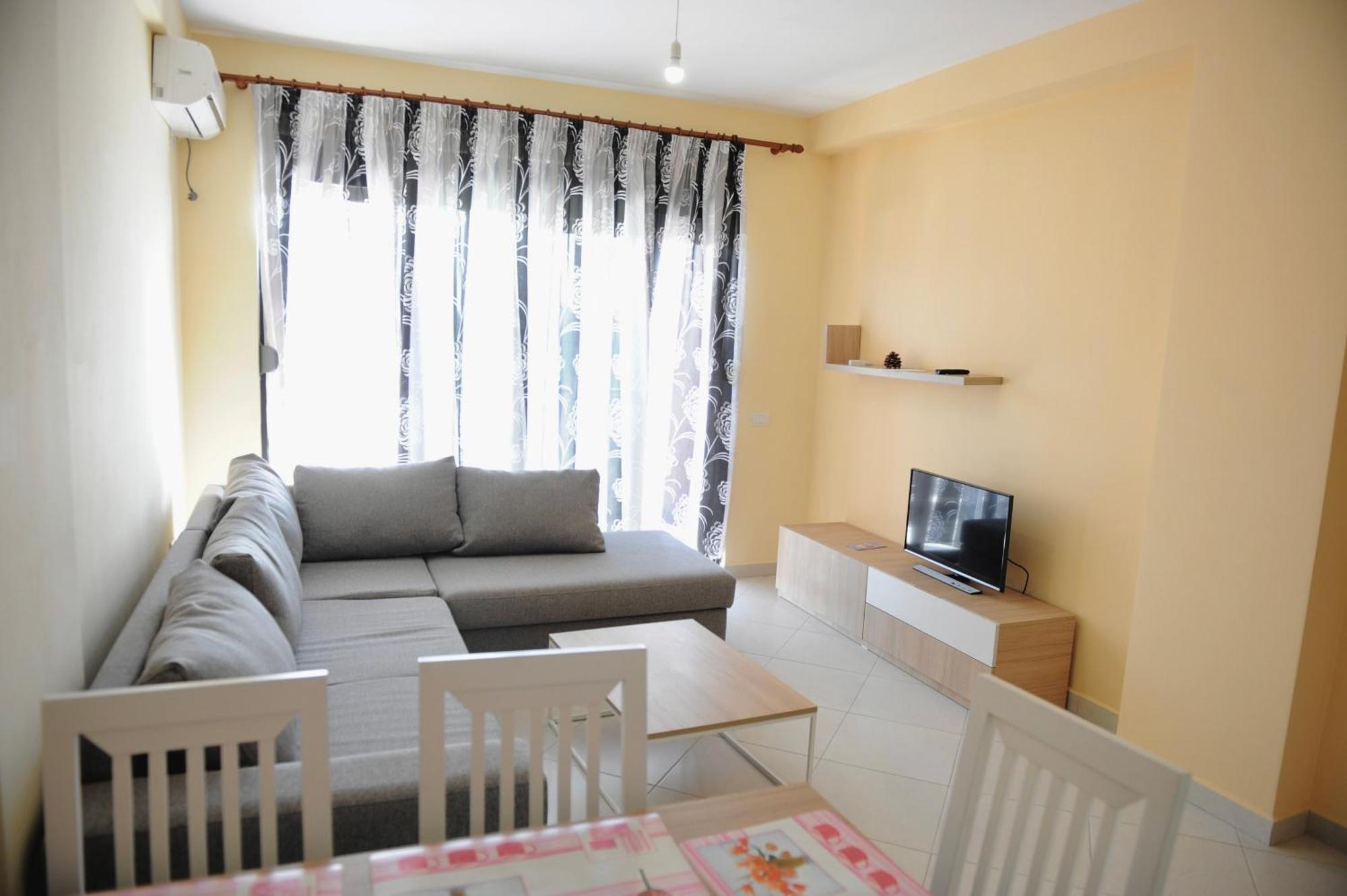 Hotel Fish Land Plazhi San Pietro Ngoại thất bức ảnh