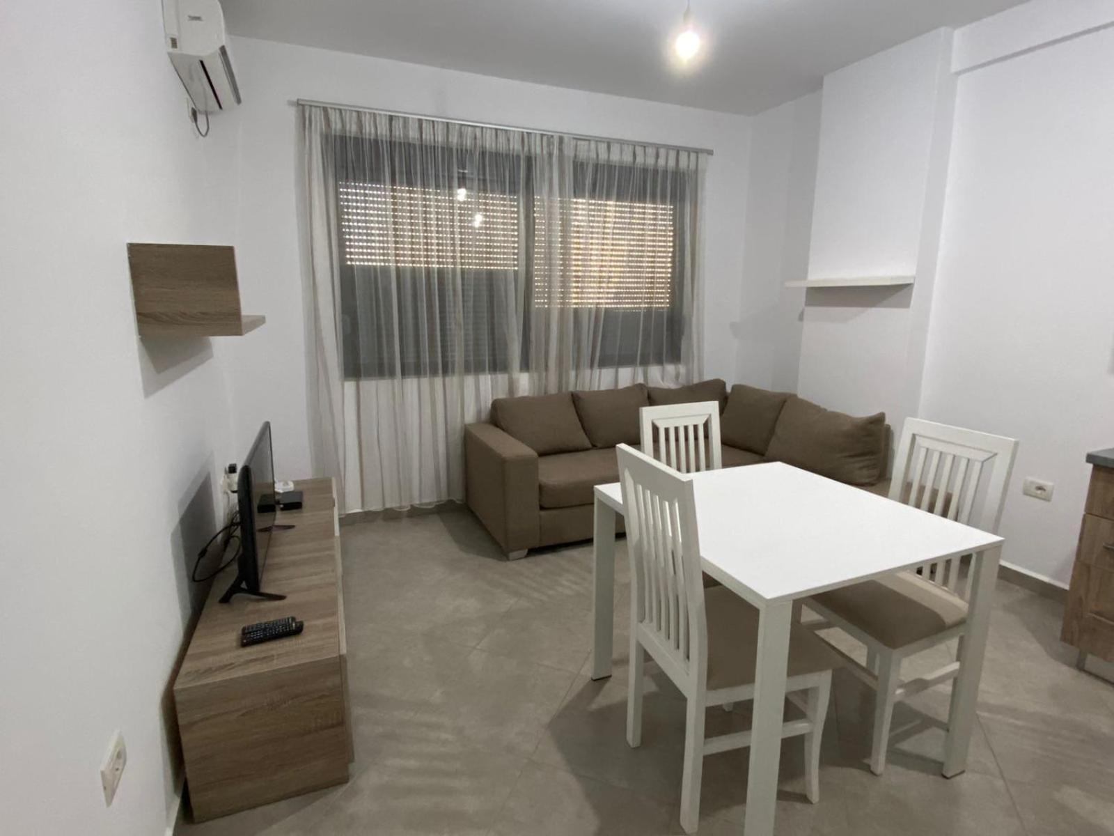 Hotel Fish Land Plazhi San Pietro Ngoại thất bức ảnh